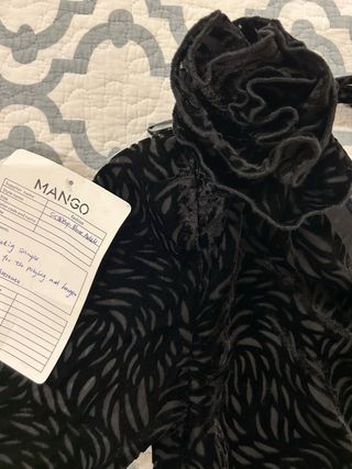 Blusa Mango con etiqueta