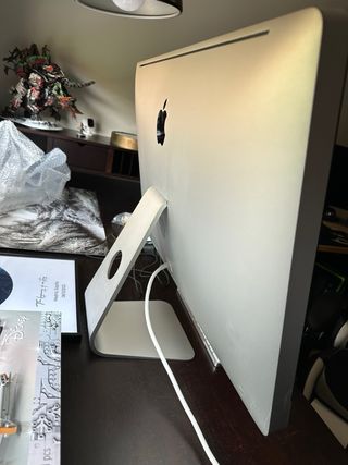 Imac A1312 de 27”