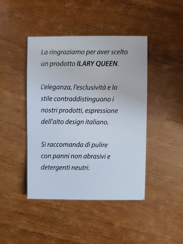 Porcellana bimba su cavallo