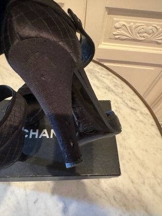 Scarpe Chanel con bottoni logo cc matelassè 38.5