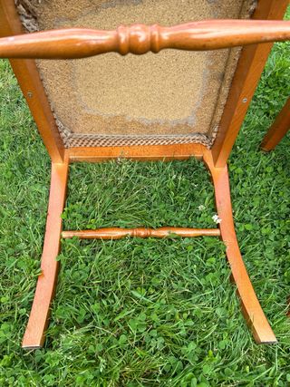 4 Sillas madera maciza