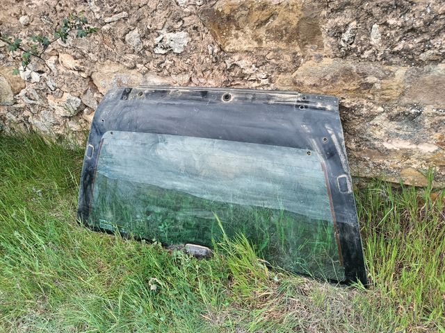 Lunotto posteriore Opel Frontera 2.4