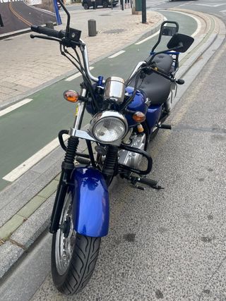 Suzuki Marauder 250.