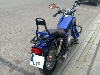 Suzuki Marauder 250.