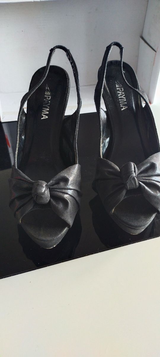 Zapatos de verano negros