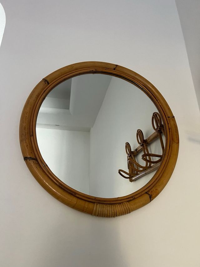 Specchio tondo da parete con cornice in bambù