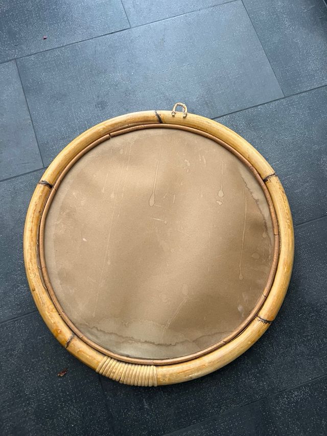 Specchio tondo da parete con cornice in bambù