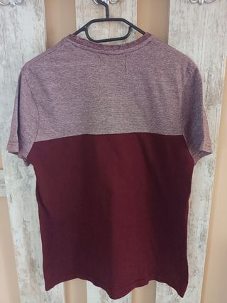 Camiseta granate. Talla S