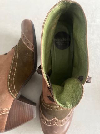 Botines de piel Wonders