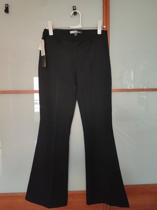 PANTALONES NEGROS DE TRAJE CAMPANA