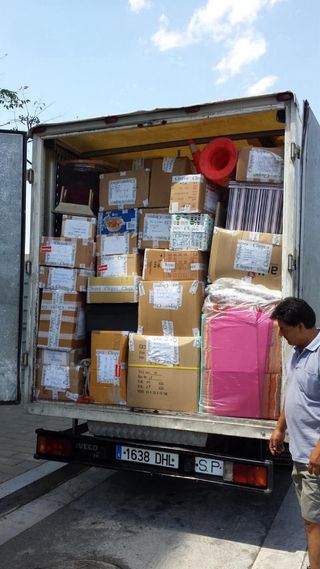 Portes-grua o plataforma elevadora para mudanzas