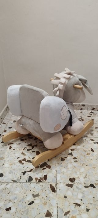 Burro balancín Nattou