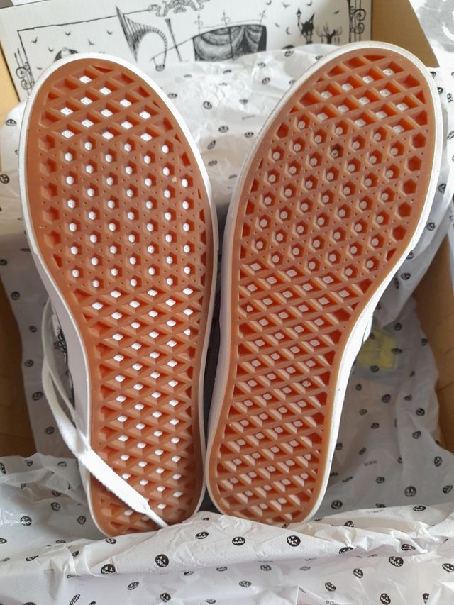 ZAPATILLAS VANS PESADILLA ANTES DE NAVID