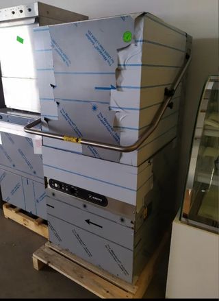 Lavavajillas industrial de capota