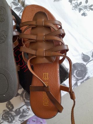 SANDALIAS MUJER PIEL