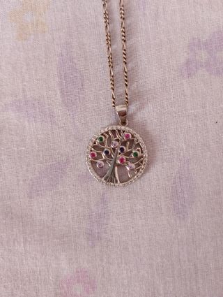 Cadena de plata con Árbol de la Vida