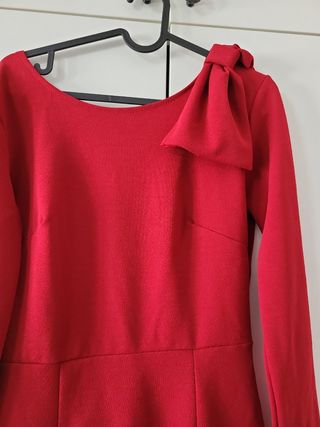 Vestido eventos granate