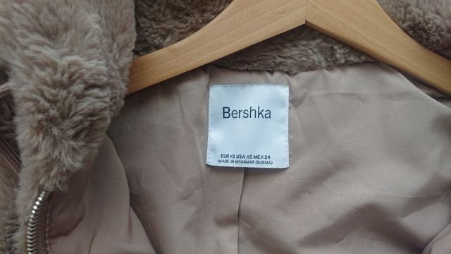 Cazadora Bershka