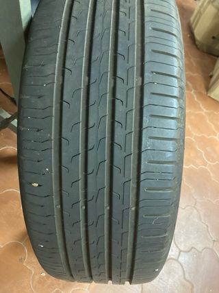 Pneumático coche Continental