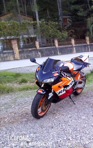 Honda CBR 1000rr REPSOL
