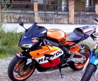Honda CBR 1000rr REPSOL