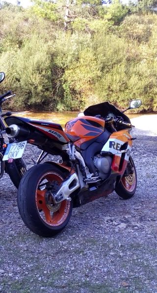 Honda CBR 1000rr REPSOL