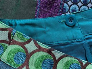 Falda bordada Desigual talla 42