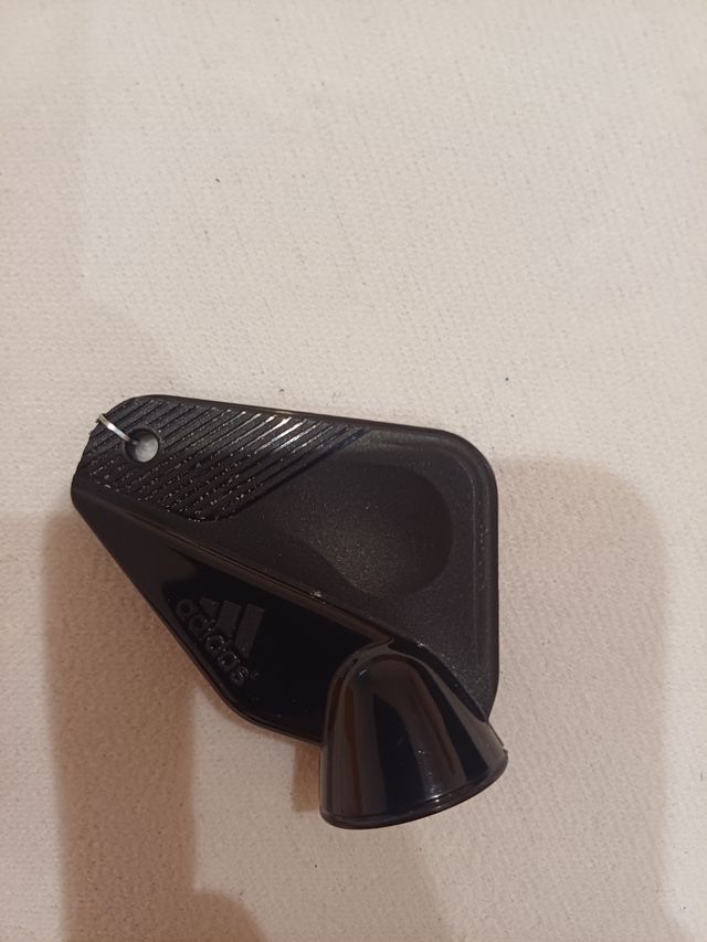 Llave para tacos Adidas