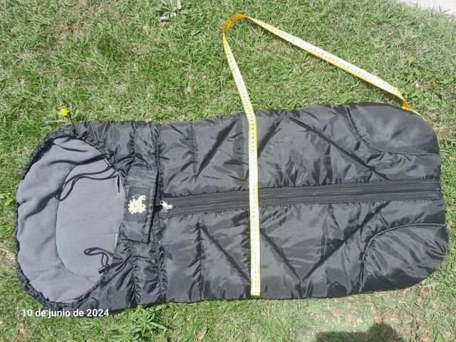 Plancha de piedra y sartenes