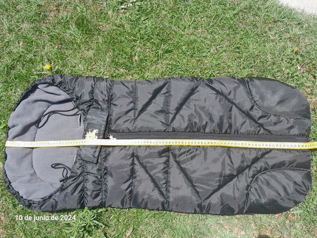 Plancha de piedra y sartenes