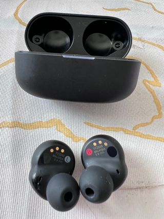 Sony WF-1000XM4 Auriculares como nuevo