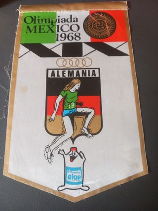 2 Banderines antiguos.