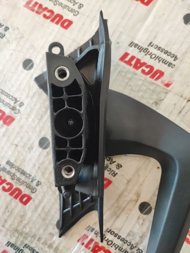 Asa pasajero Ducati Monster 1200