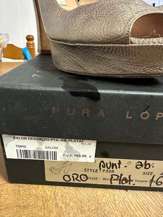 Zapatos fiesta pura lopez dorados talla 40