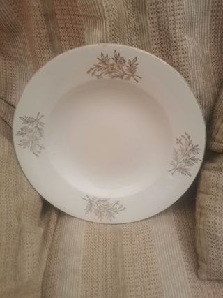 Royal China Vigo. Piezas loza antiguas