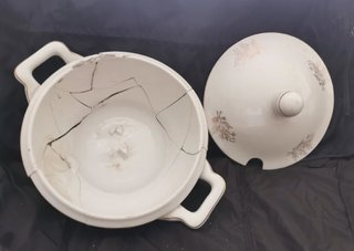 Royal China Vigo. Piezas loza antiguas