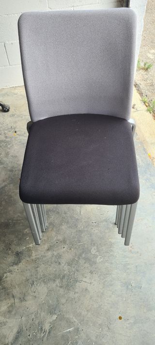 Mesa de despacho y seis sillas
