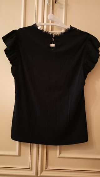 Maglietta nera cotone elasticizzato con pizzo