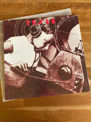 Tesla The Great Radio Controversy LP