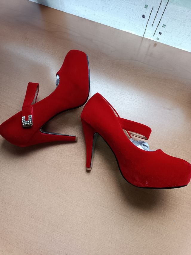 Zapatos rojo 👠 tacon