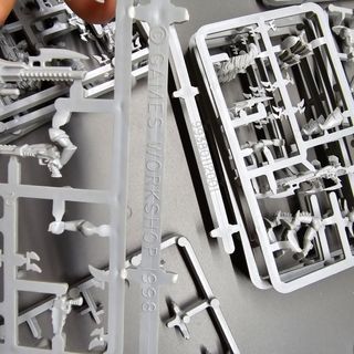 Warhammer 40k Guerreros Eldas Oscuros