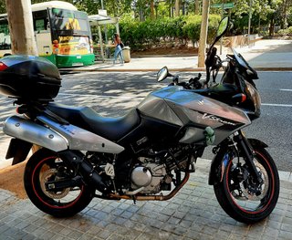 Suzuki V-STROM 650CC... LIMITADA A2