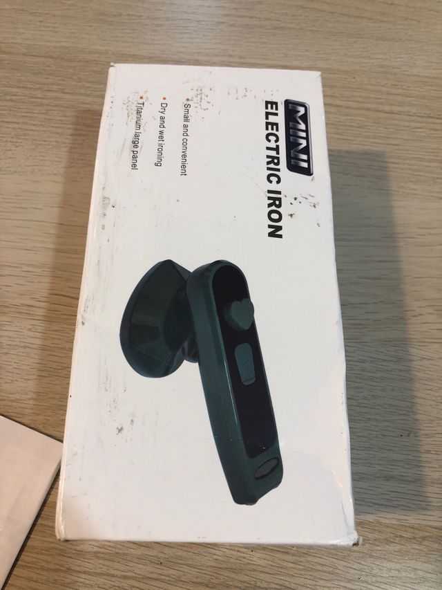 MINI PLANCHA ELECTRICA DE VIAJE