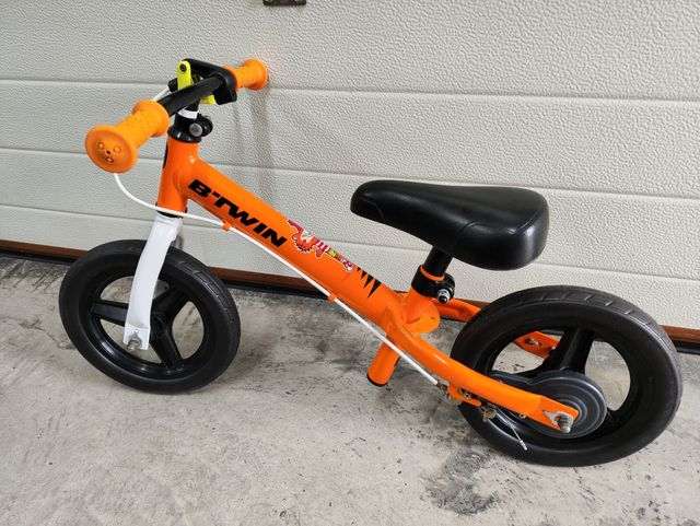 Bicicleta sin pedales.