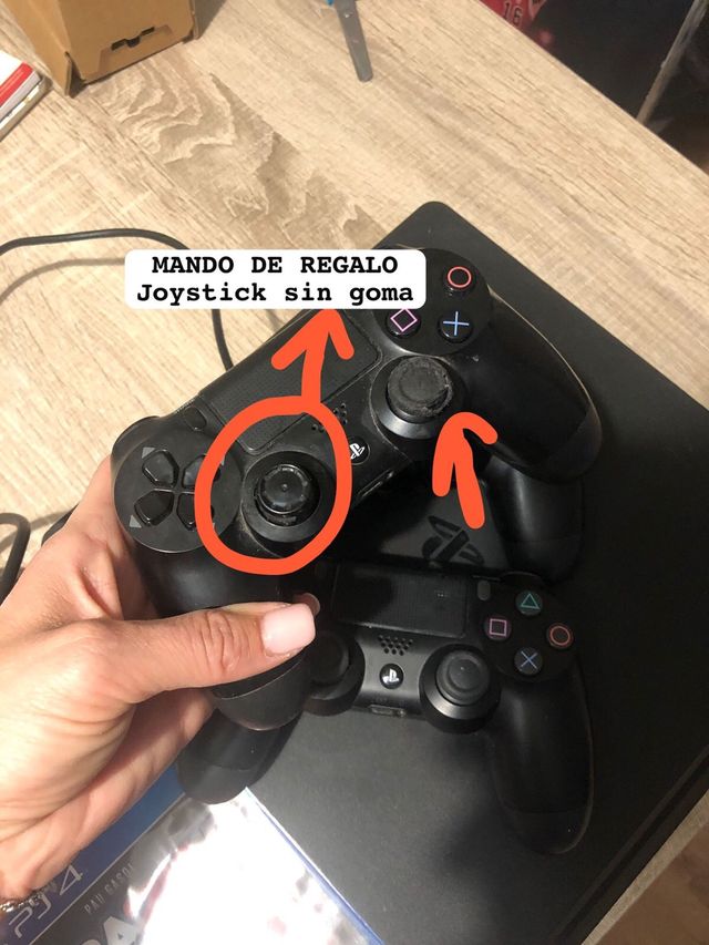 PS4 + NBA 2K17 + FIFA17 + 3 MANDOS