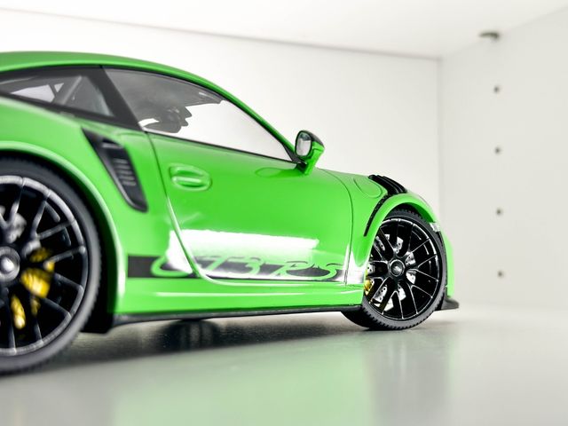 PORSCHE 911 GT3 RS WEISSACH PACKAGE 1:18