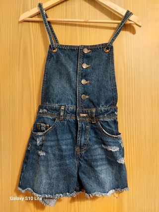 Peto pantalon vaquero Stradivarius 36