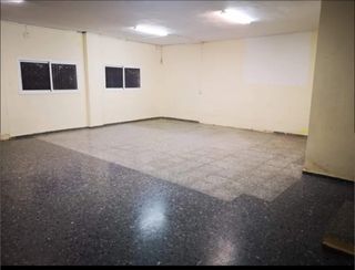 Oficina - Local en alquiler oferta este mes 300£