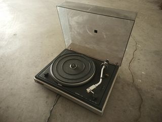 Giradiscos , tocadiscos