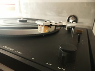 Giradiscos , tocadiscos